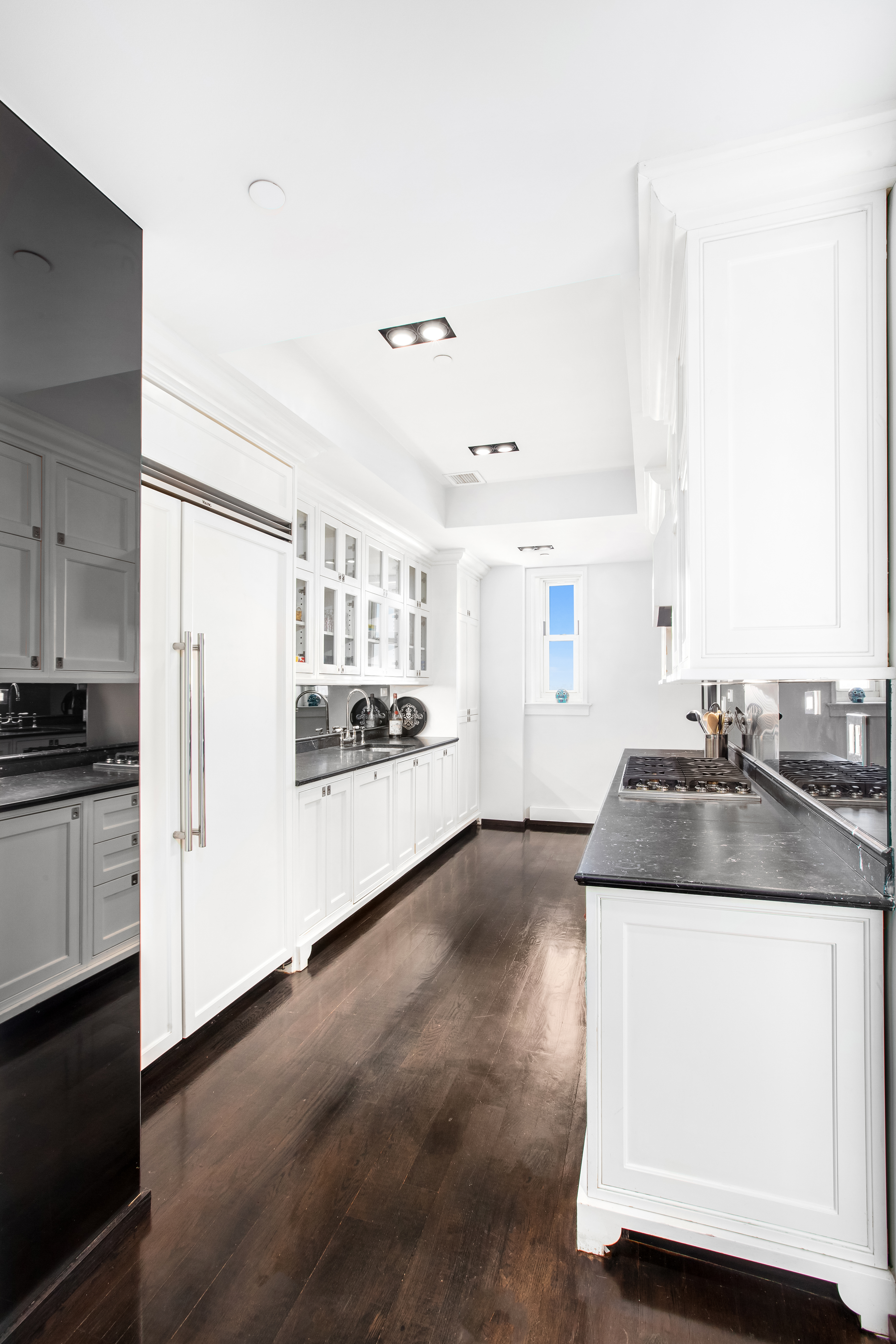 1 Central Park South, Unit 1609 Manhattan, NY 10019 - Photo 18 of 27