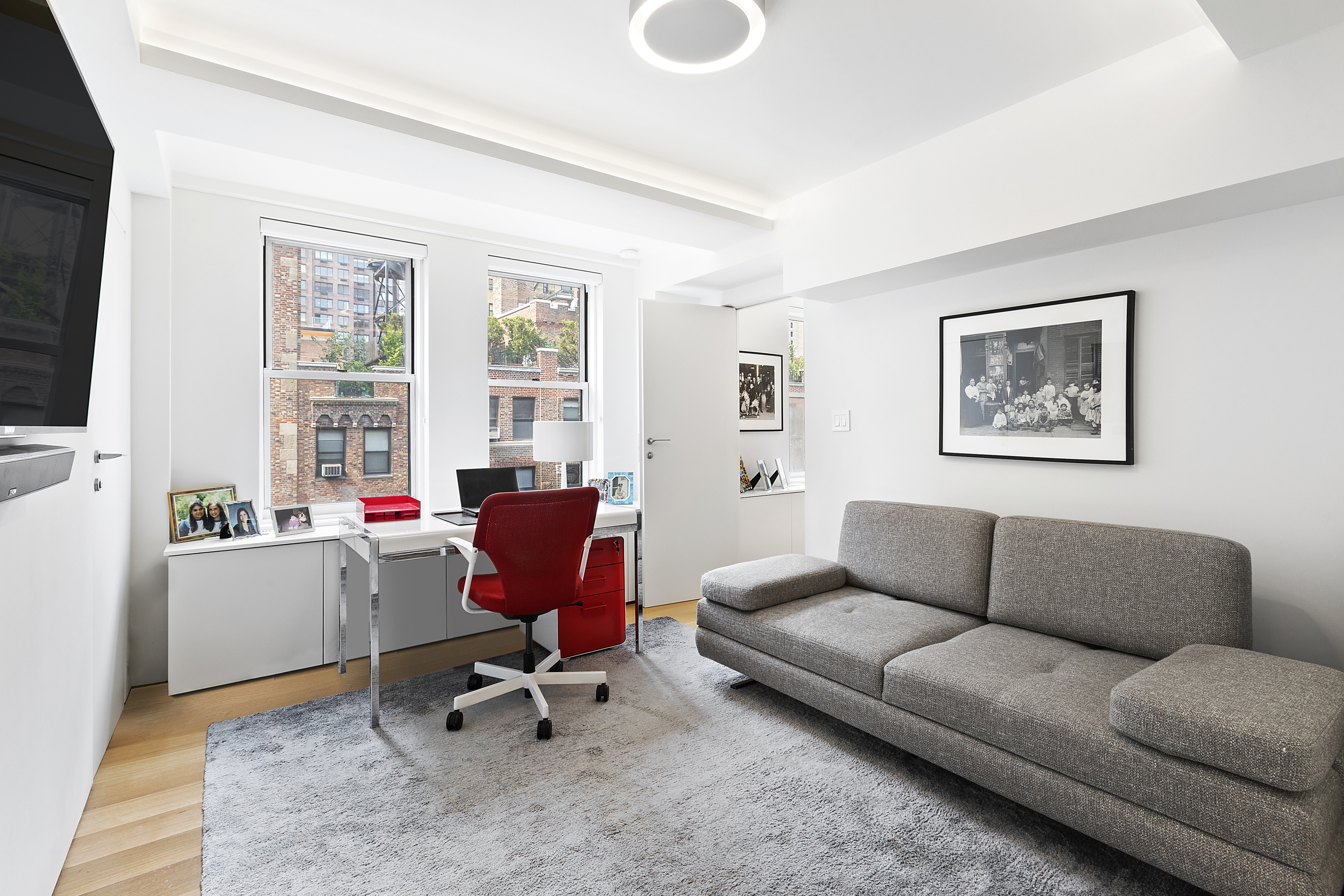 215 East 73rd Street, Unit 10AB Manhattan, NY 10021 - Photo 12 of 17