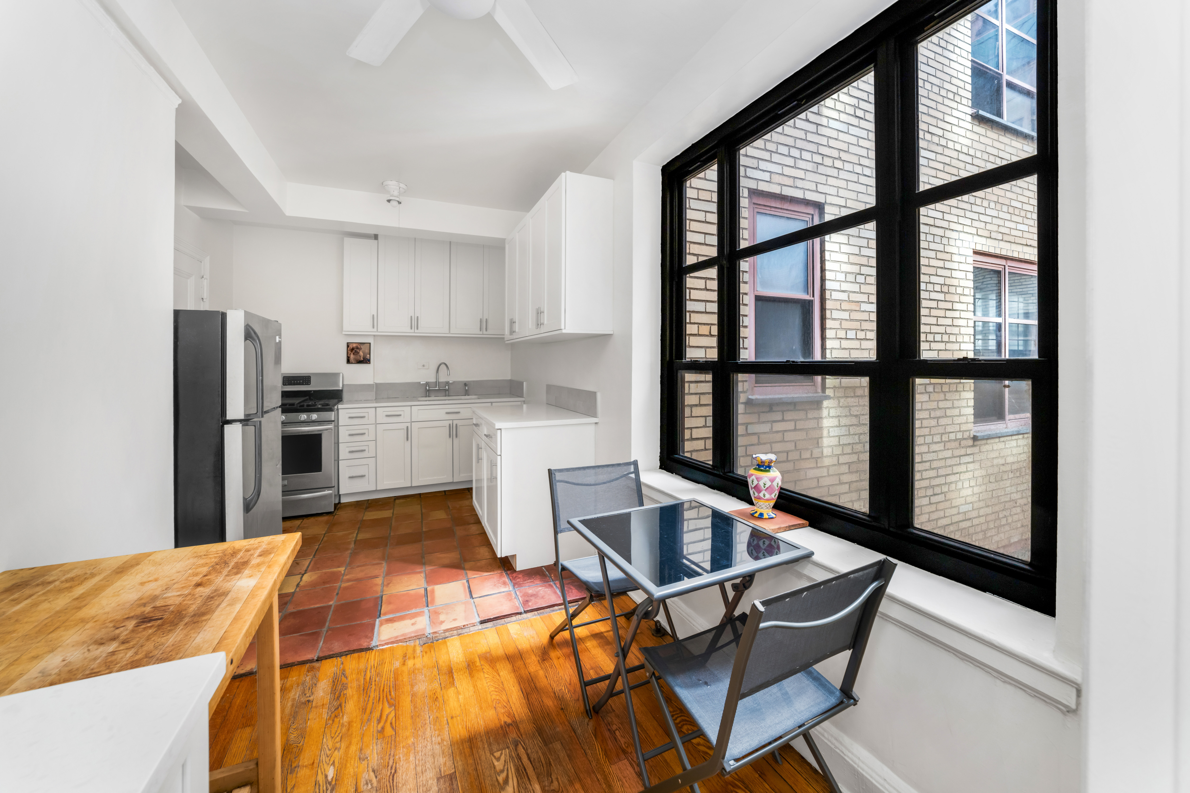 235 East 22nd Street, Unit 12T Manhattan, NY 10010 - Photo 7 of 16