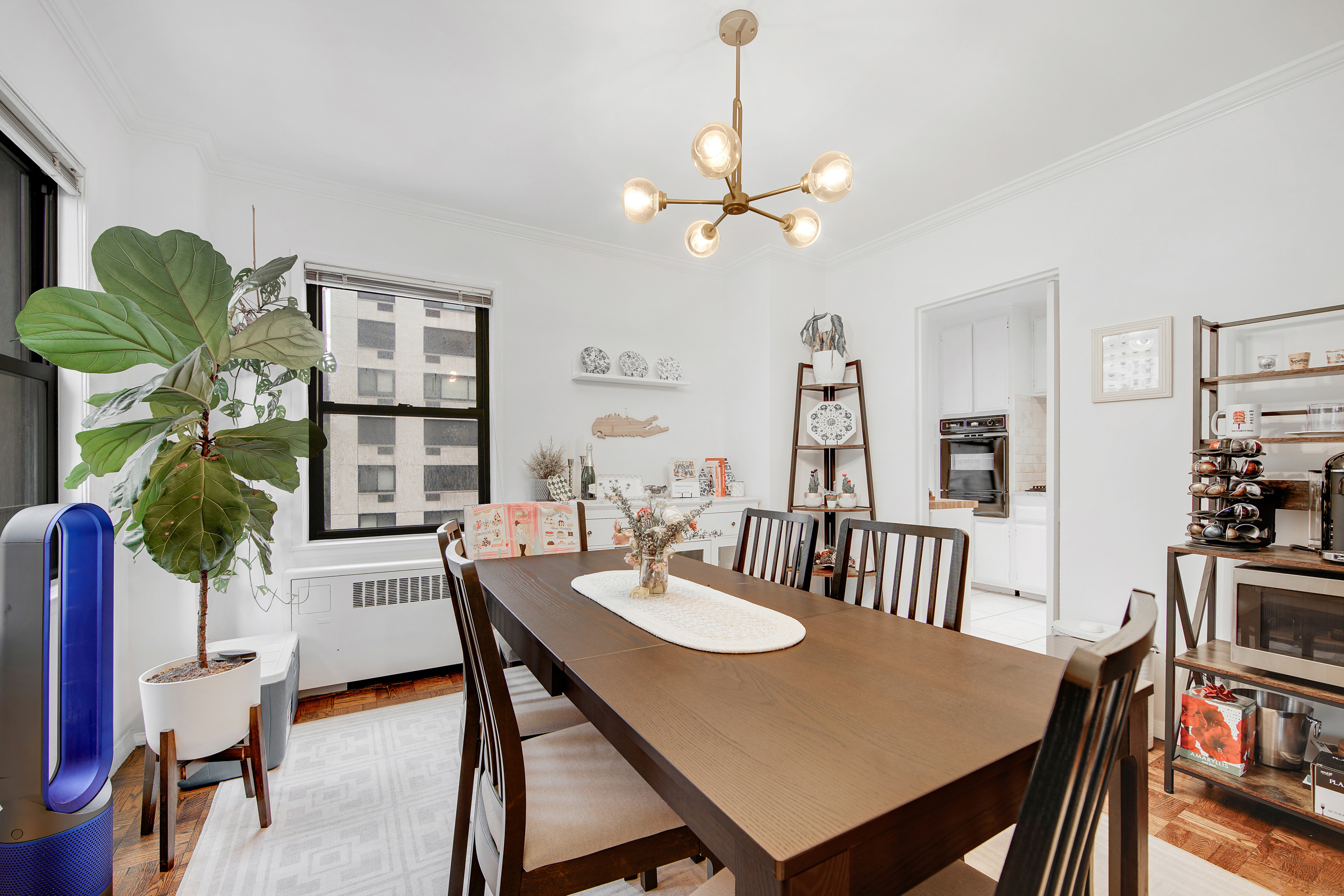 301 East 48th Street, Unit 5D Manhattan, NY 10017 - Photo 4 of 15