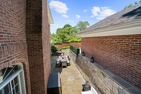 Contact Agent | 5313 Massachusetts Avenue, Bethesda, MD 20816