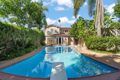 $2,875,000 | 112 North Highland Avenue, Los Angeles, CA 90036