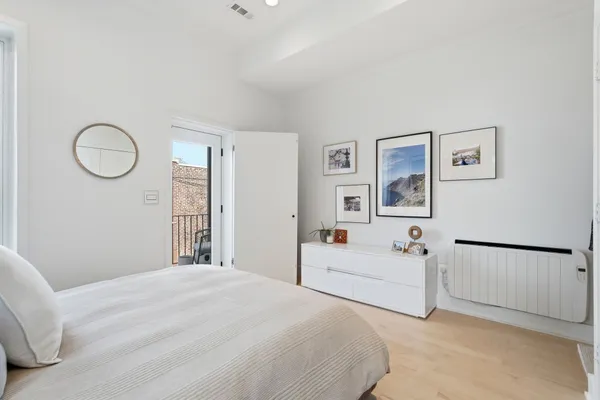 $699,900 | 1328 Maryland Avenue Northeast, Unit 2, Washington, DC 20002