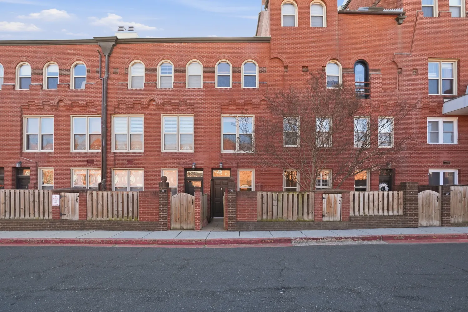 $385,000 | 20 15th Street Northeast, Unit 20, Washington, DC 20002