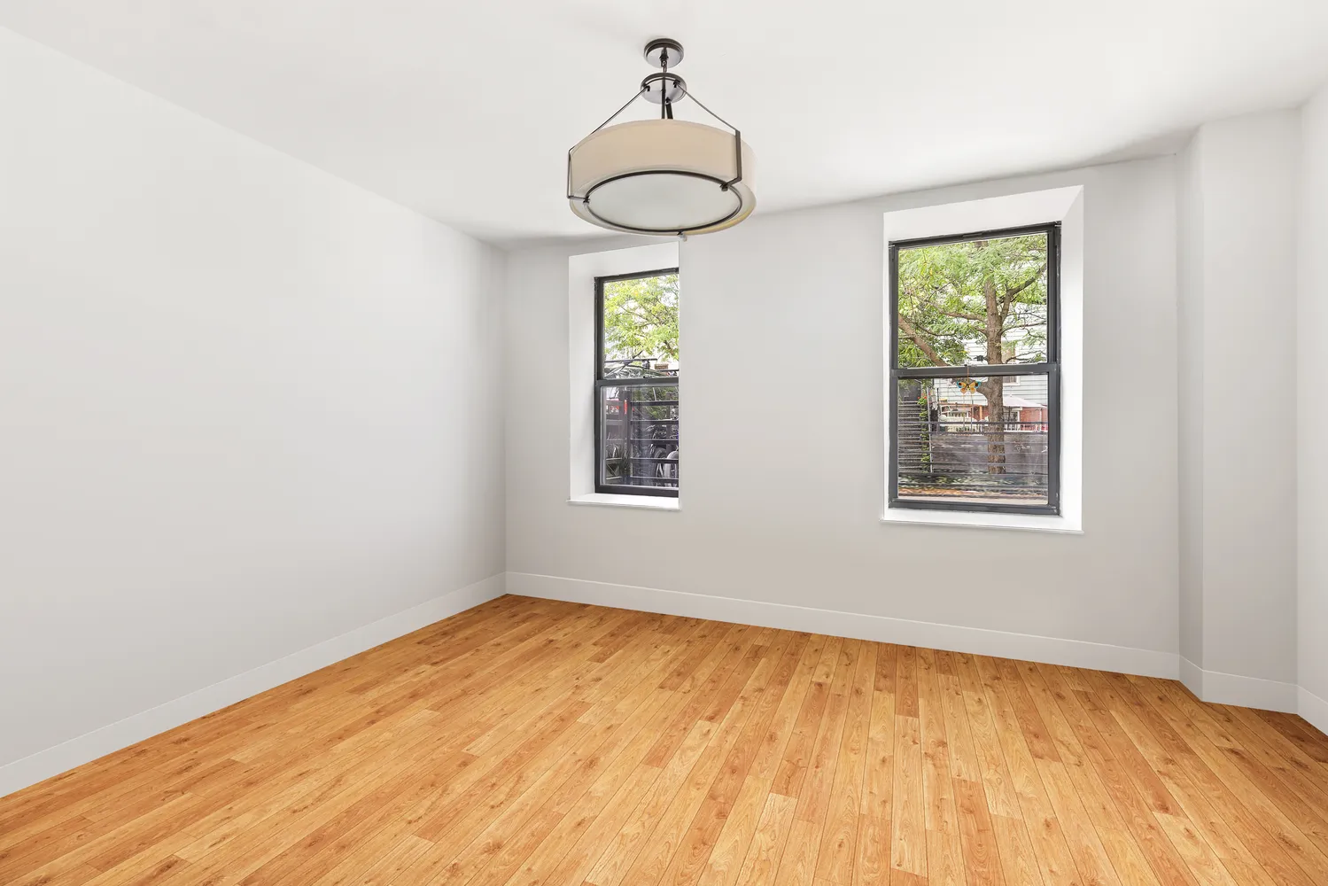 a view of empty room with window