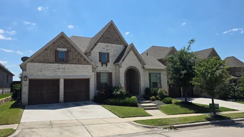 $749,900 | 5821 Austin Waters, The Colony, TX 75056