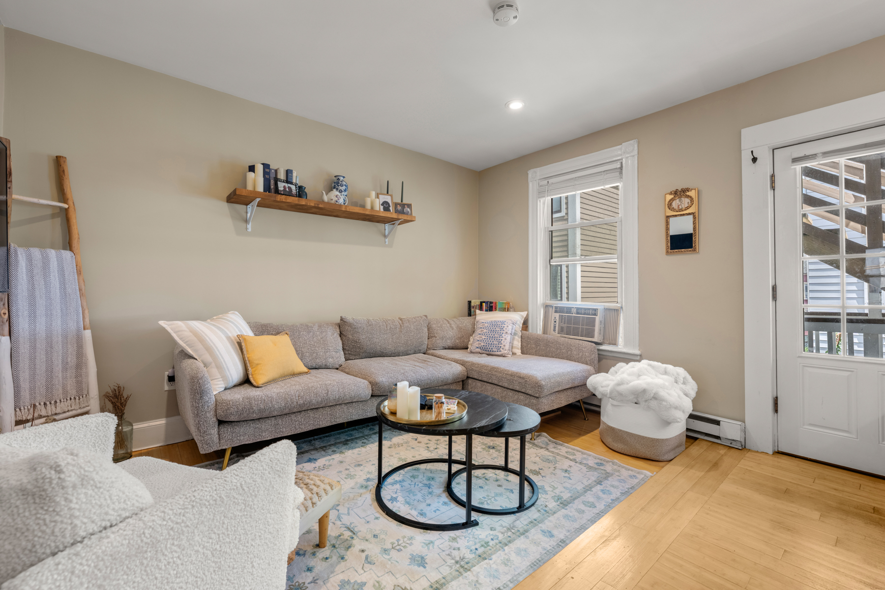 21 Lamson Street, Unit 2 Boston, MA 02128 - Photo 4 of 21
