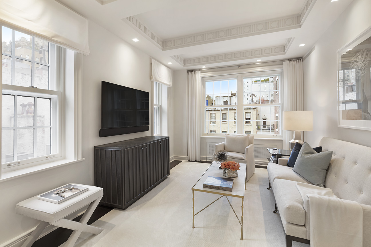 21 East 66th Street, Unit 7EW Manhattan, NY 10065 - Photo 16 of 40