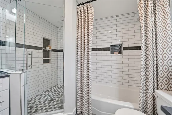 $1,400,000 | 4705 Louis Avenue, Unit A & B, Austin, TX 78721