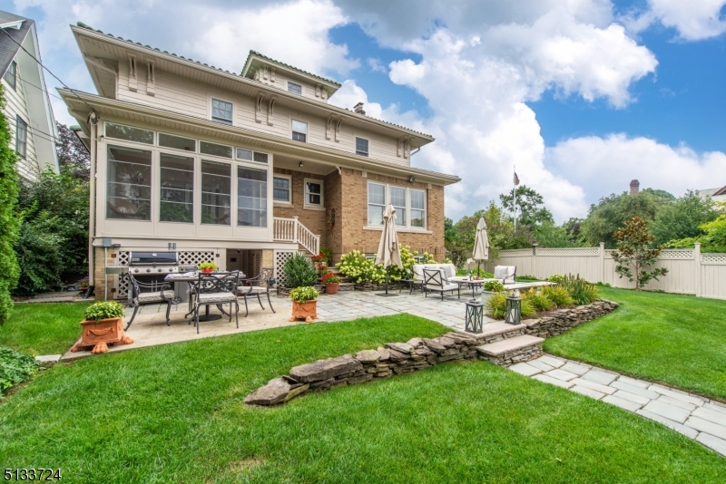 281 Forest Avenue Glen Ridge, NJ 07028 - Photo 48 of 66