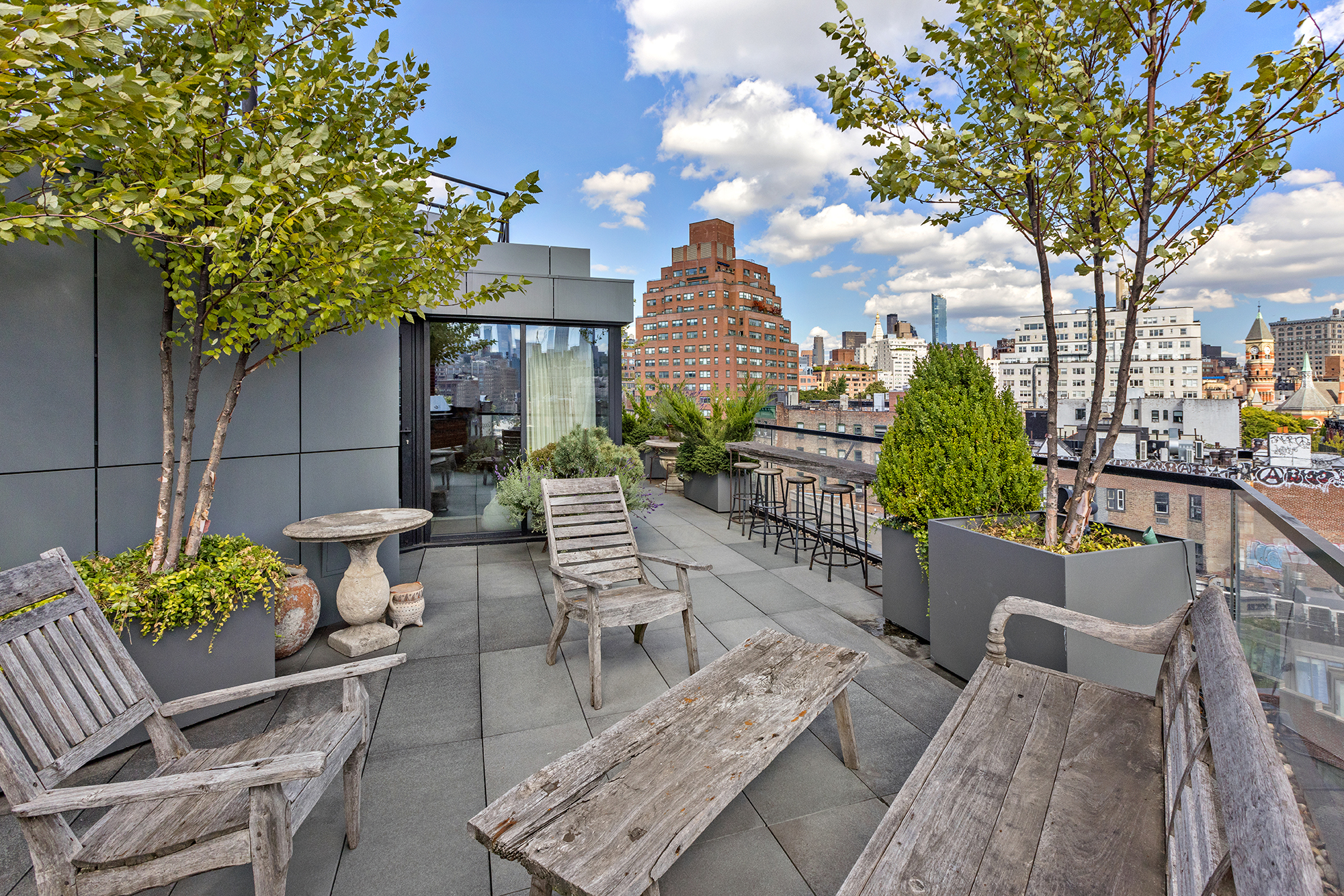 175 West 10th Street, Unit PH Manhattan, NY 10014 - Photo 26 of 31