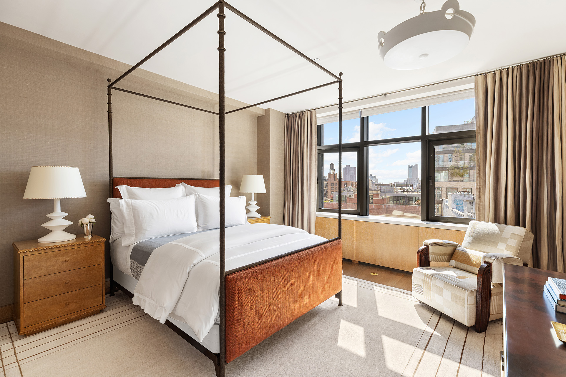 25 Bond Street, Unit PHW Manhattan, NY 10012 - Photo 19 of 34 a bedroom with bed and a large window