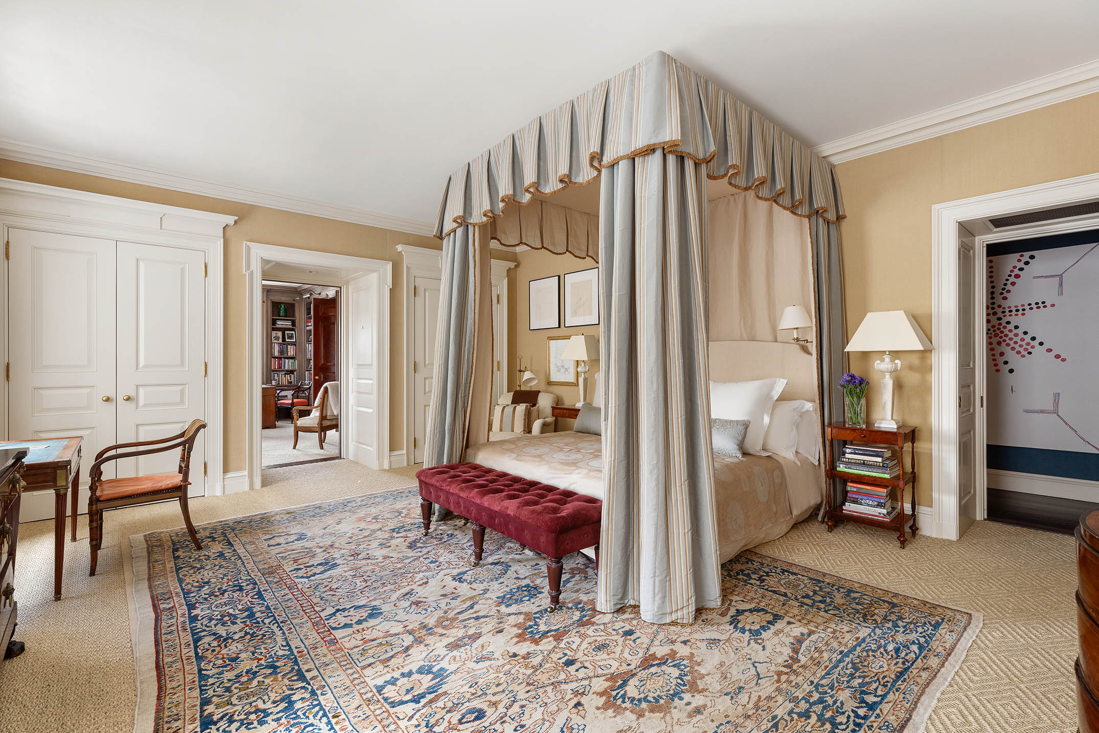 1030 5th Avenue, Unit 3W Manhattan, NY 10028 - Photo 11 of 22 a living room with furniture