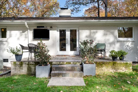 $785,000 | 1018 Shady Bluff Drive, Charlotte, NC 28211