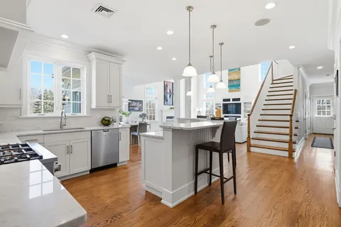 $1,825,000 | 904 Plymouth Road, Lower Gwynedd, PA 19002