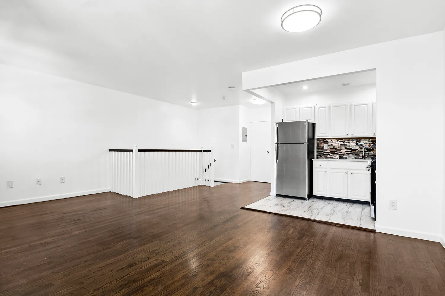 $2,995 | 112 Pulaski Street, Unit 3 | Bedford-Stuyvesant