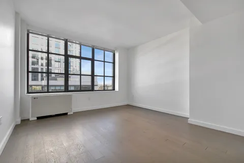 $4,711 | 282 South 5th Street, Unit 5/H | Williamsburg