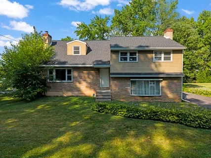 $410,000 | 634 Hutchinson Terrace, Holmes, PA 19043