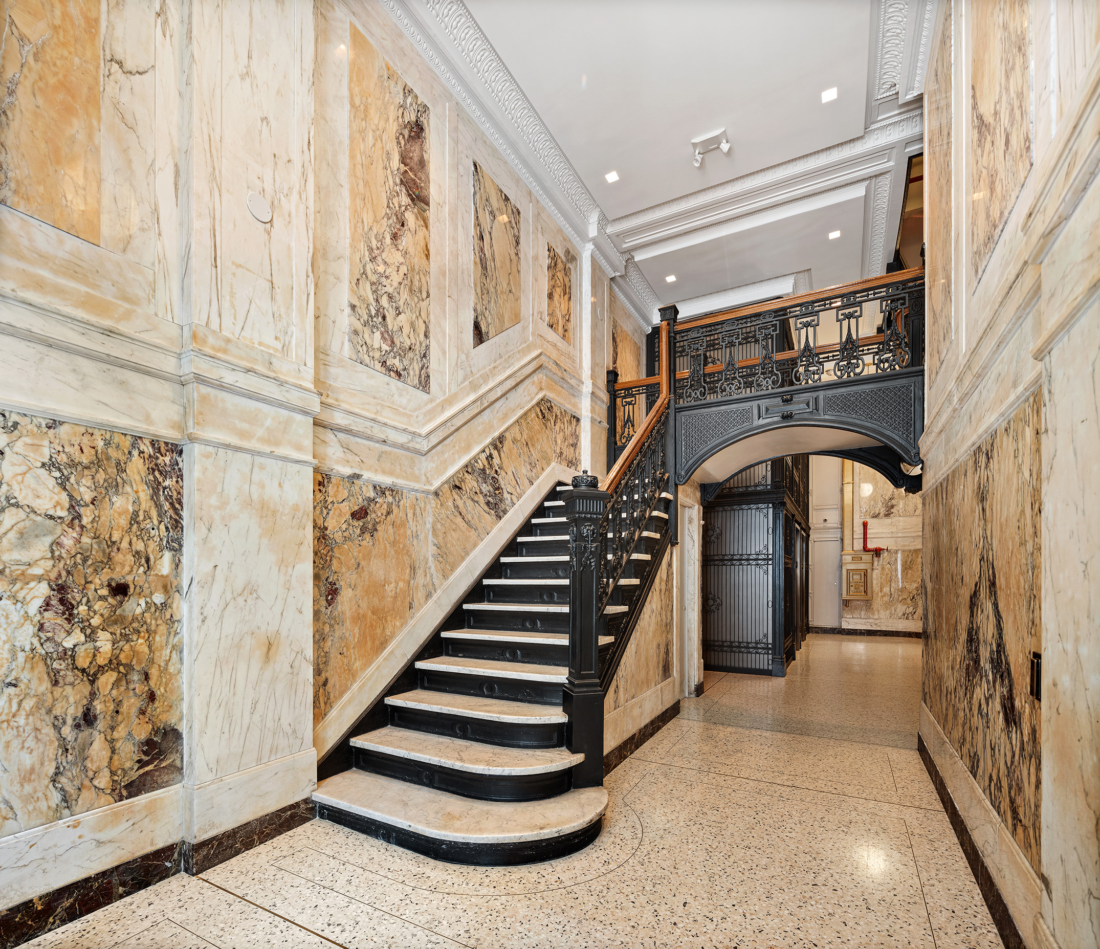 366 Broadway, Unit 4B Manhattan, NY 10013 - Photo 12 of 14