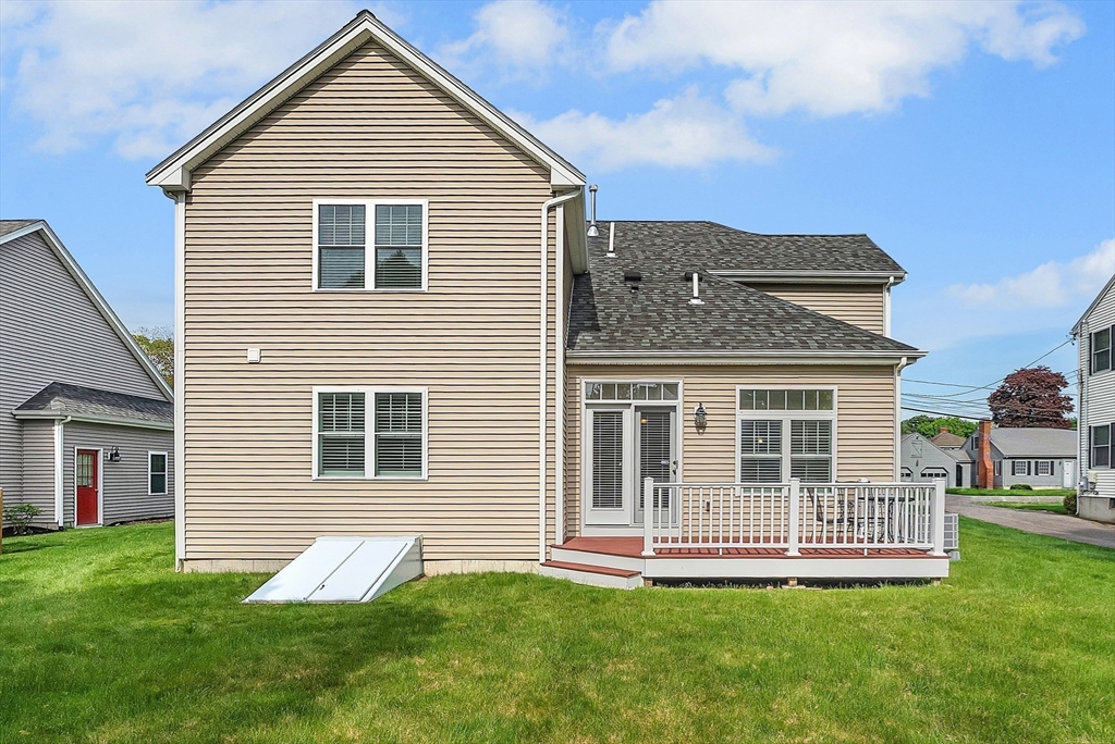 17 Russell Road Framingham, MA 01702 - Photo 16 of 19 Gallery Image 16