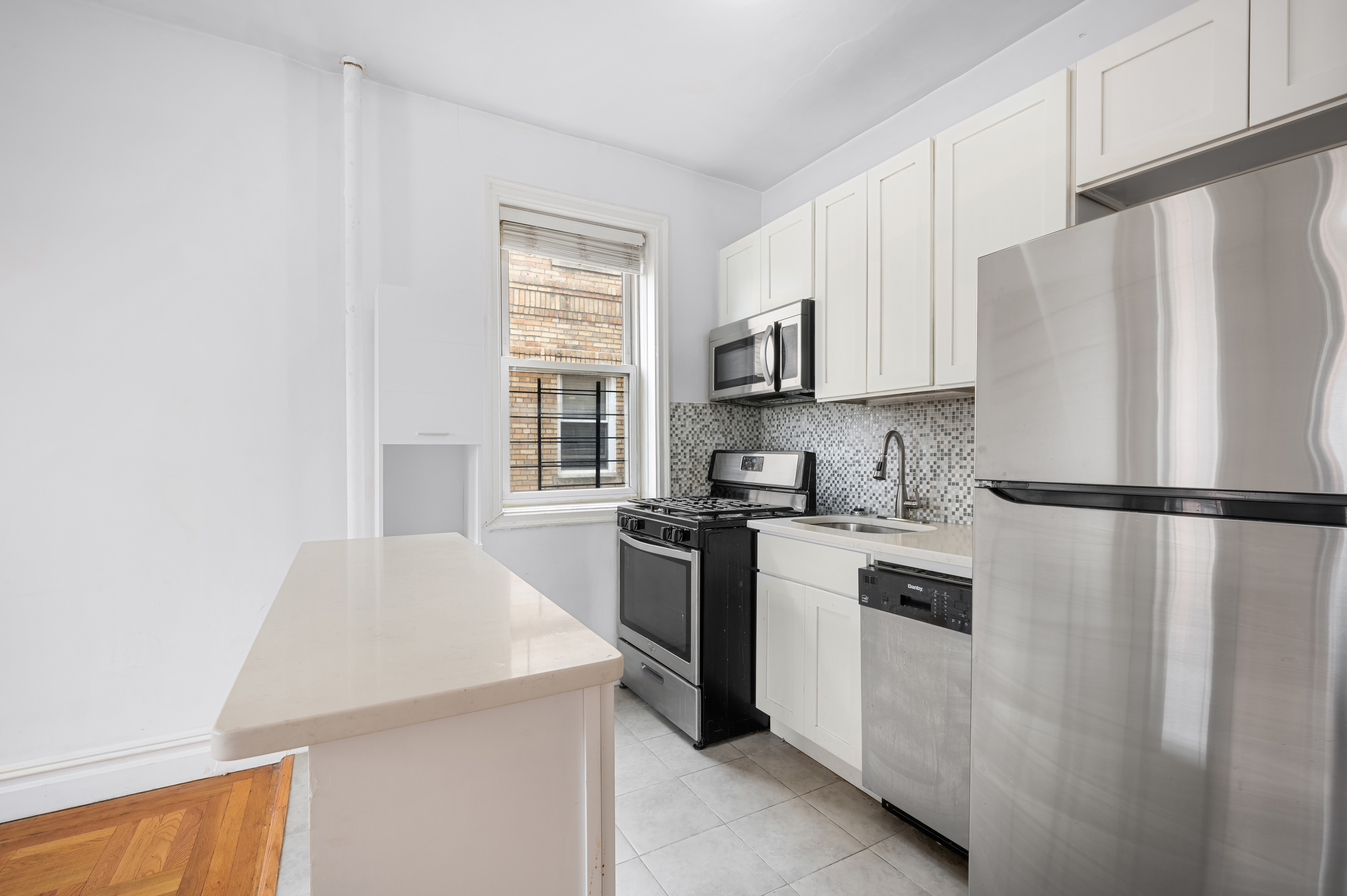 128 West 138th Street, Unit 5G Manhattan, NY 10030 - Photo 2 of 10