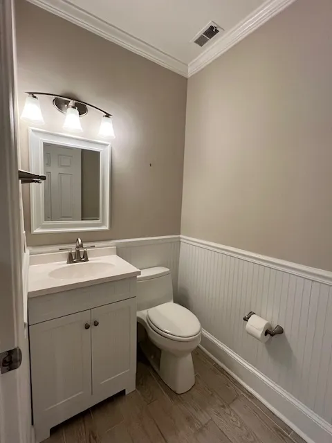 $950,000 | 3299 Sutton Place Northwest, Unit C, Washington, DC 20016