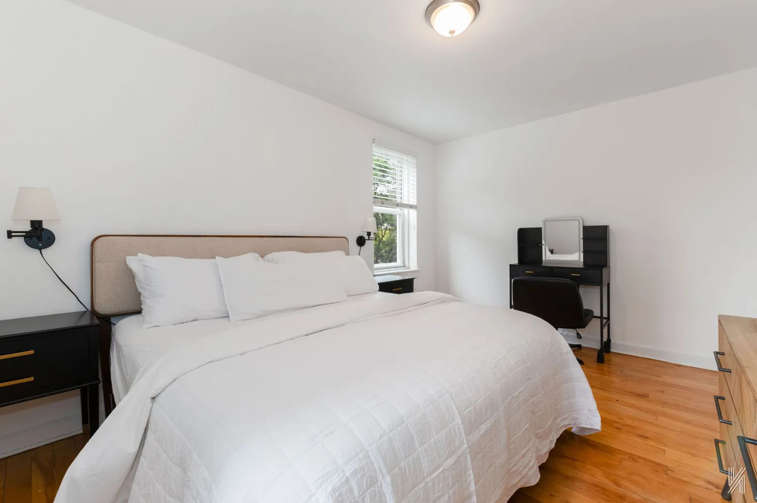 $369,000 | 39-55 51st Street, Unit 3G | Woodside