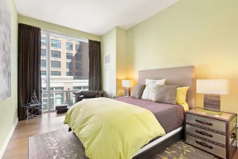 $2,500,000 | 311 West Broadway, Unit 4D | SoHo