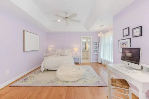 Contact Agent | 5601 Vernon Place, Bethesda, MD 20817