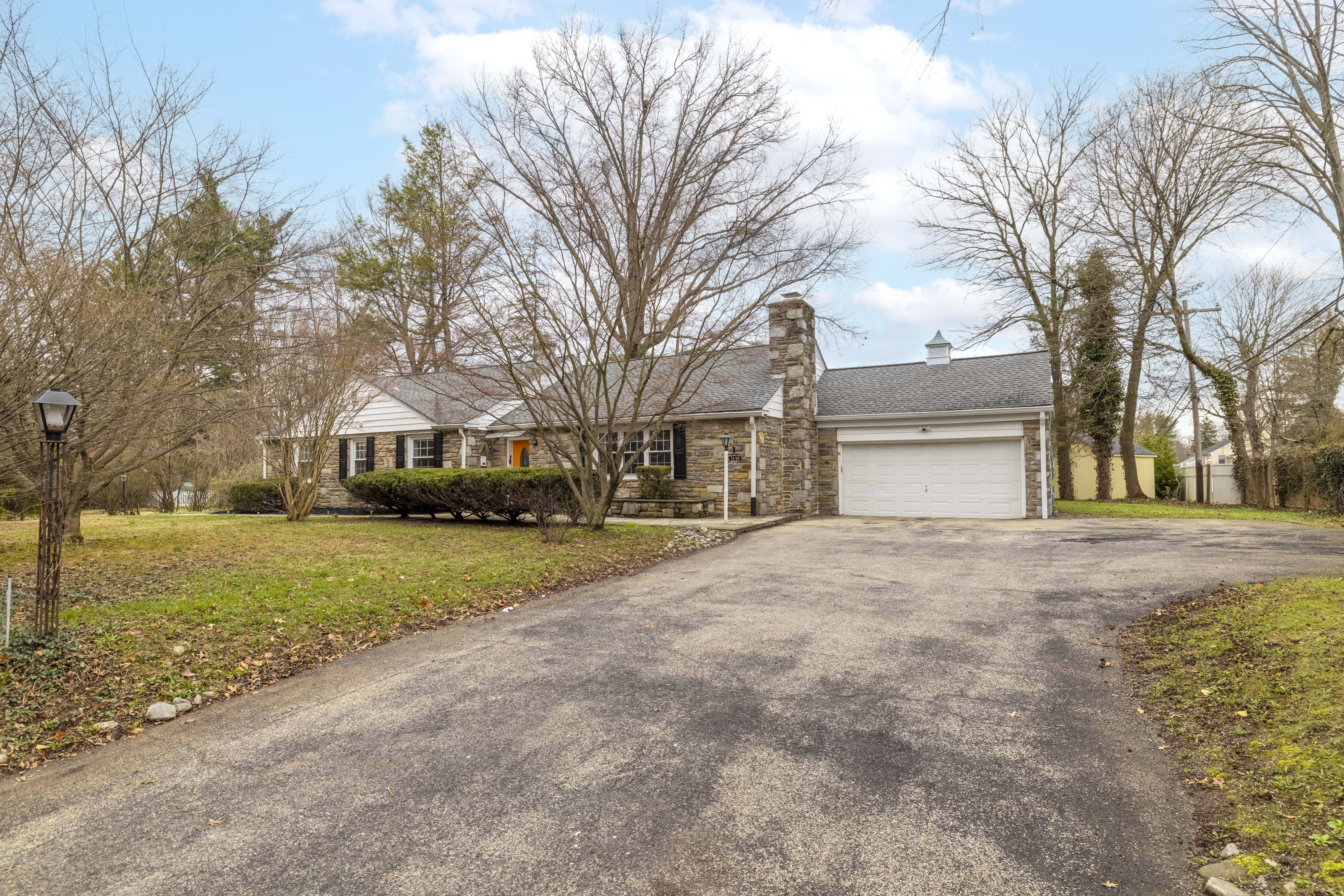 1405 Church Road Wyncote, PA 19095 - Photo 3 of 39