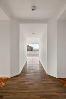 $3,950,000 | 150 West 56th Street, Unit 6204-6205 | Theater District