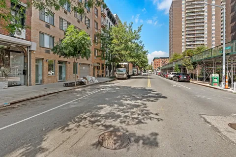 $750,000 | 430 East 10th Street, Unit 2A | East Village