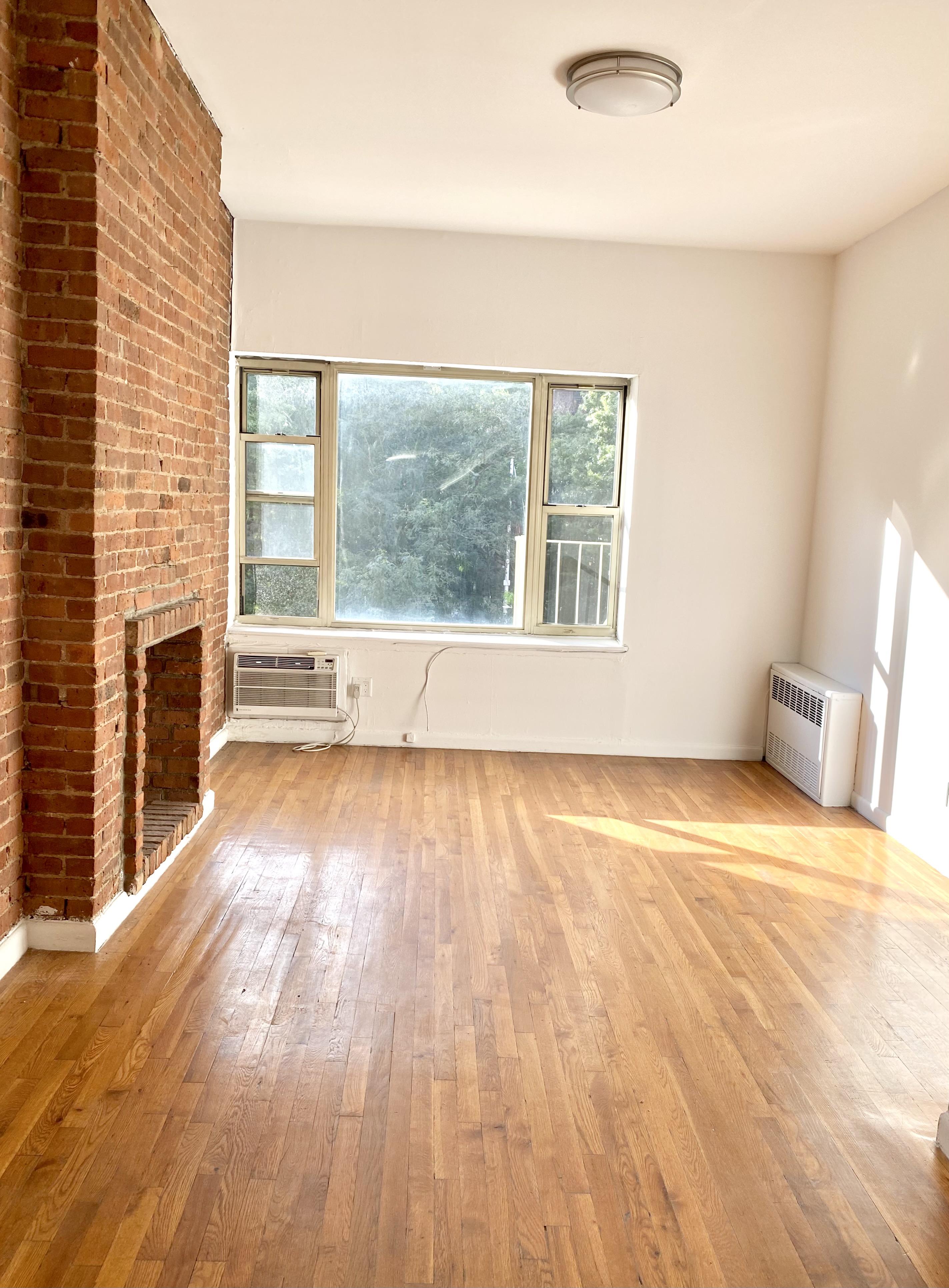 1736 2nd Avenue, Unit 3A Manhattan, NY 10128 - Photo 2 of 5
