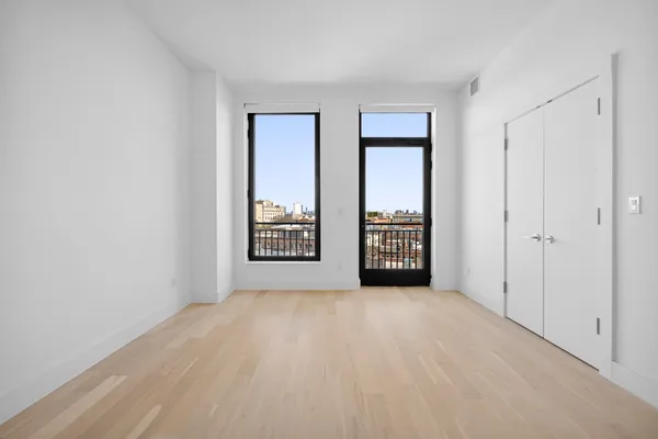 $8,000 | 111 Montgomery Street, Unit 12L | Crown Heights