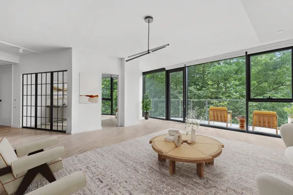 $16,000 | 90 Furman Street, Unit N200 | Brooklyn Heights