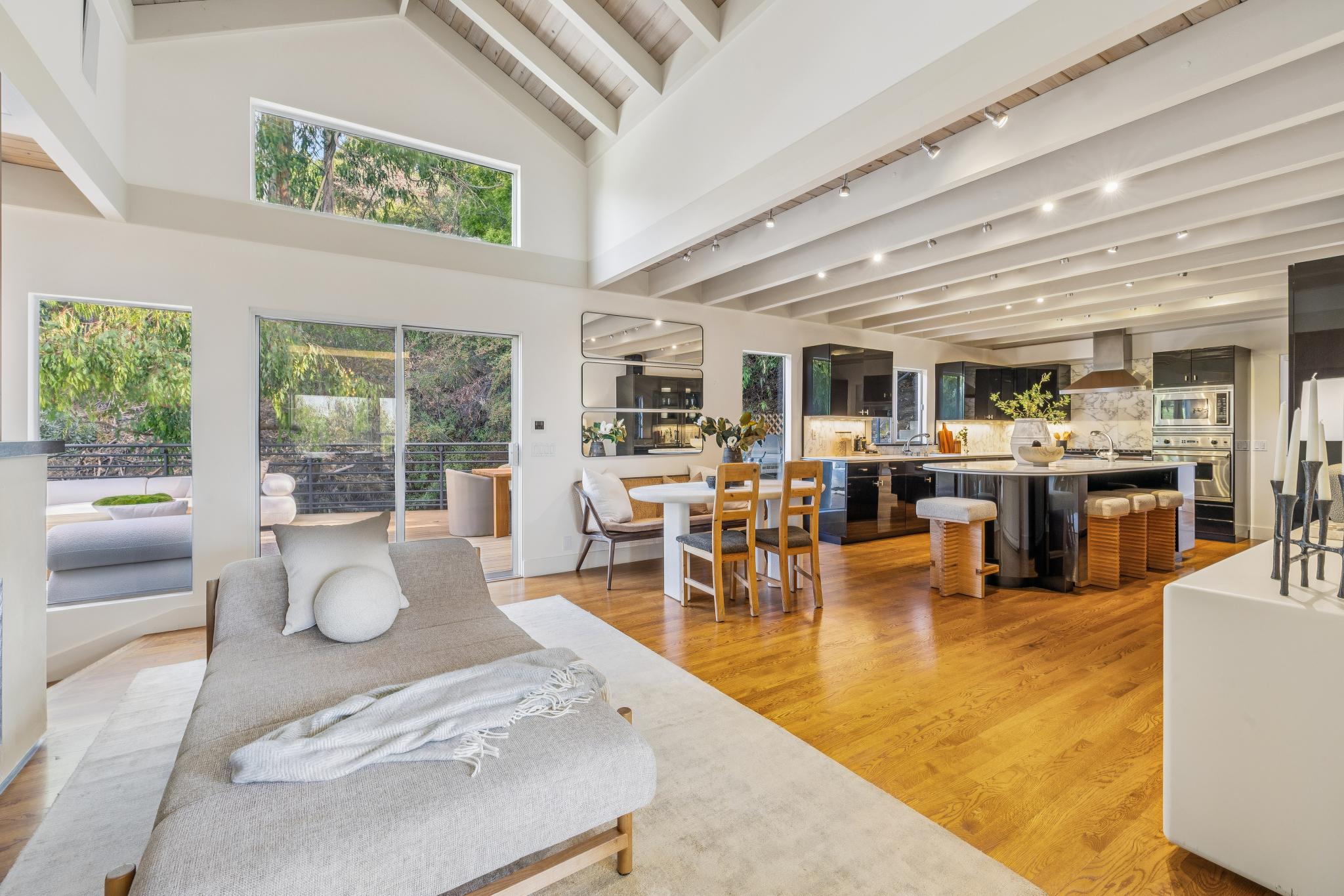 102 Crest Road Piedmont, CA 94611 - Photo 29 of 87 Gallery Image 29