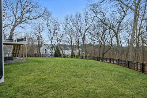 $1,925,000 | 41 Peach Orchard Road, Burlington, MA 01803