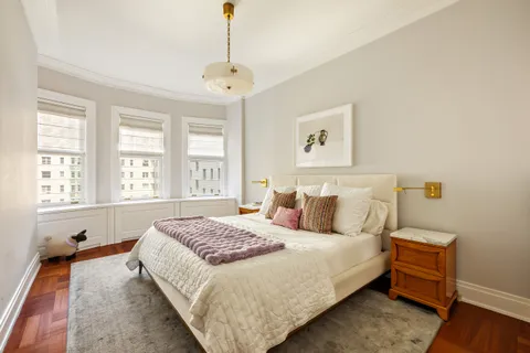 $5,750,000 | 225 West 86th Street, Unit 507 | Upper West Side