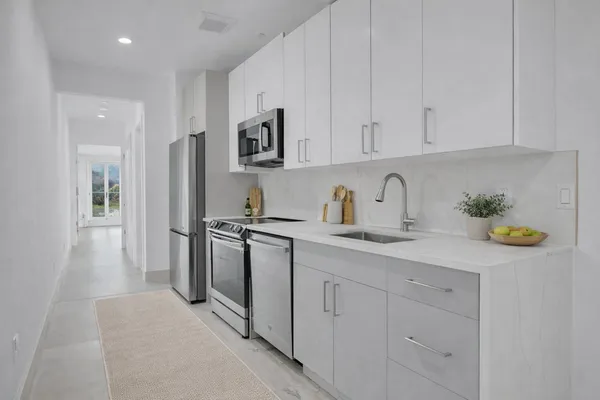 $700,000 | 122 Palmetto Street, Unit 2L | Bushwick