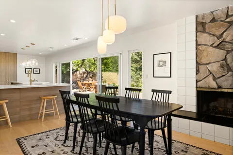 $1,950,000 | 2710 Rock Pine Lane, La Crescenta, CA 91214