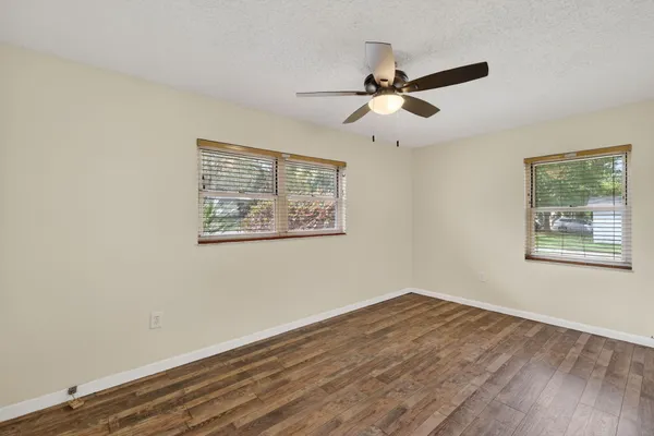 $244,850 | 405 Tropic Circle, Fruitland Park, FL 34731