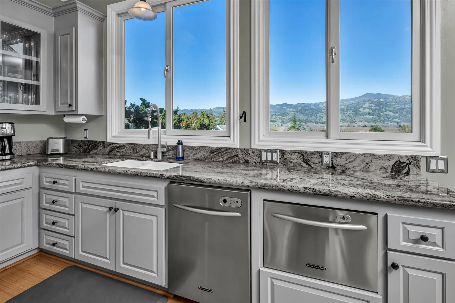 $1,995,000 | 21402 Geyserville Avenue, Geyserville, CA 95441