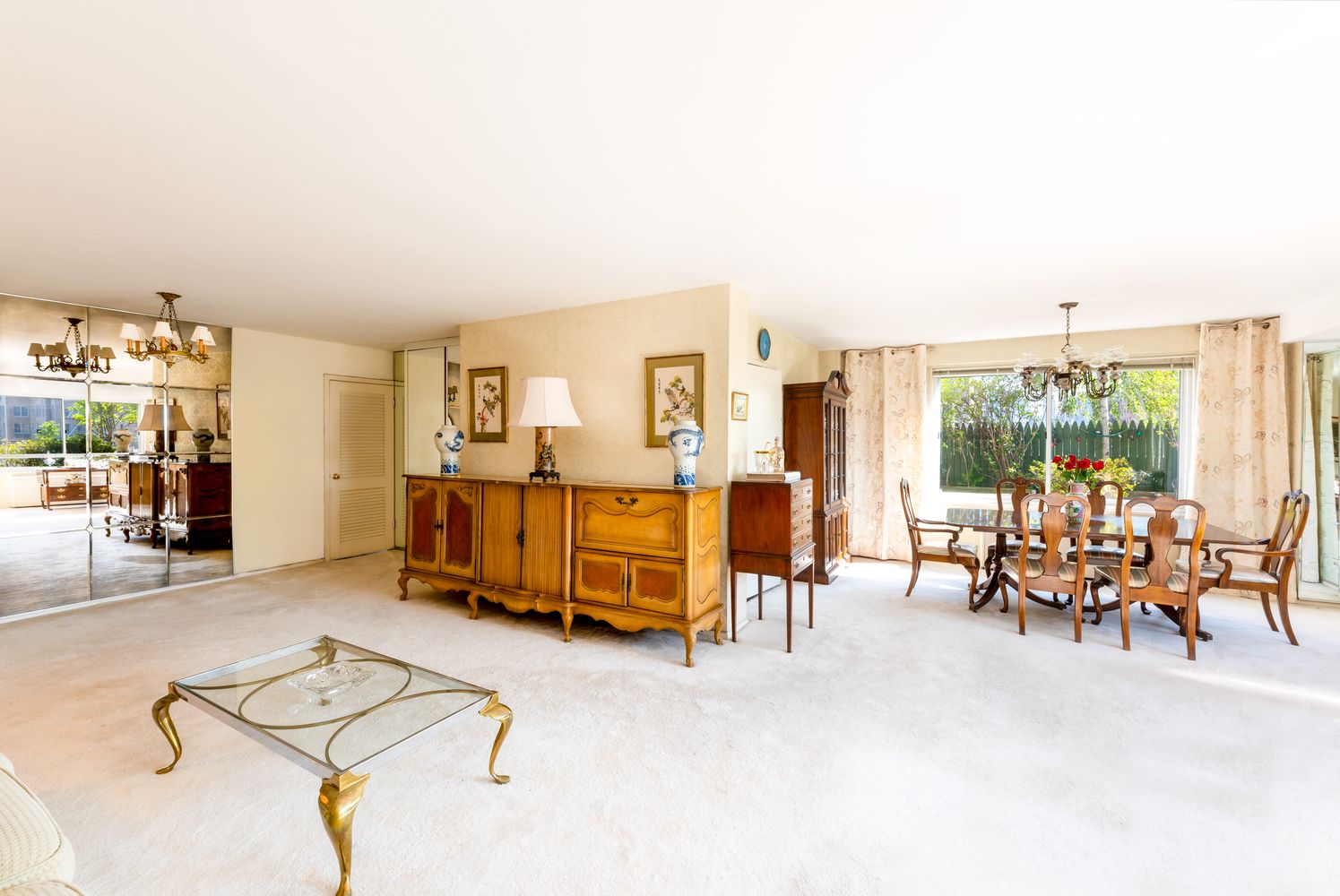 $2,435,000 | 40 East 84th Street, Unit 15A | Upper East Side