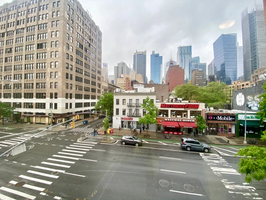 $3,000 | 619 9th Avenue, Unit 3E | Hell's Kitchen