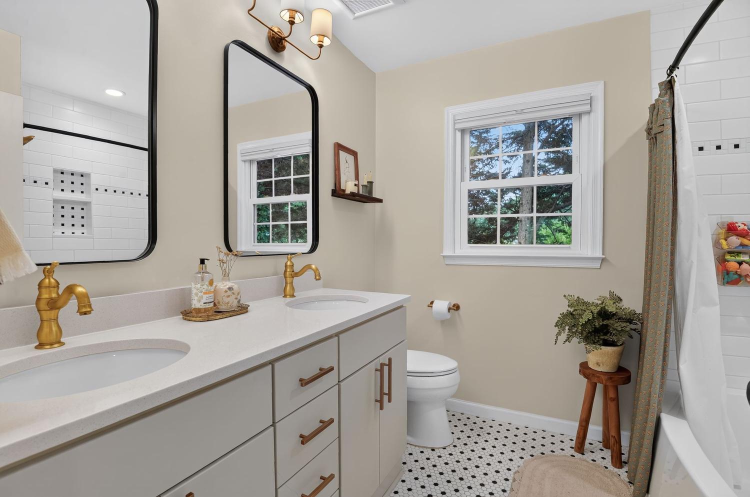 4020 Roberts Road Fairfax, VA 22032 - Photo 16 of 29