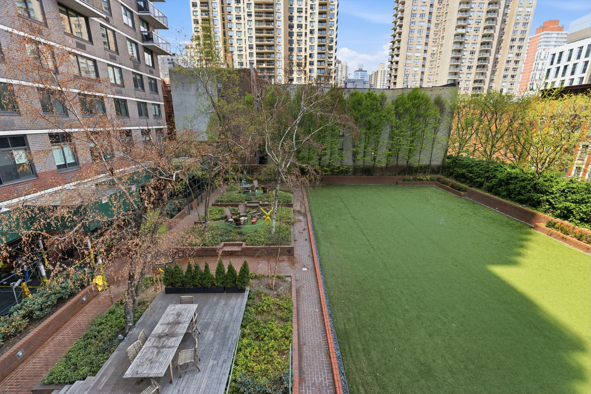 515 East 72nd Street, Unit 11E Manhattan, NY 10021 - Photo 7 of 17