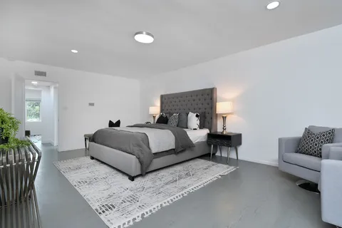 $2,599,000 | 4053 Harclare Lane, Encino, CA 91436