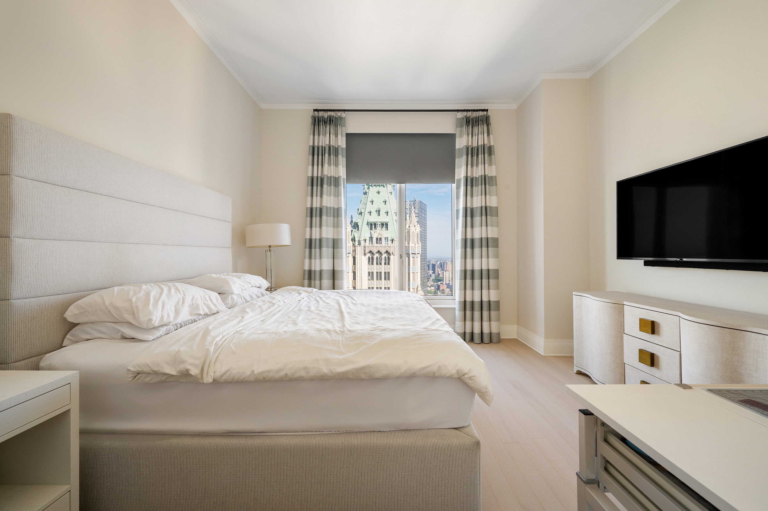 30 Park Place, Unit 68B Manhattan, NY 10007 - Photo 9 of 16