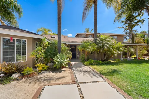 $2,995,000 | 808 Palaro Drive, Encinitas, CA 92024