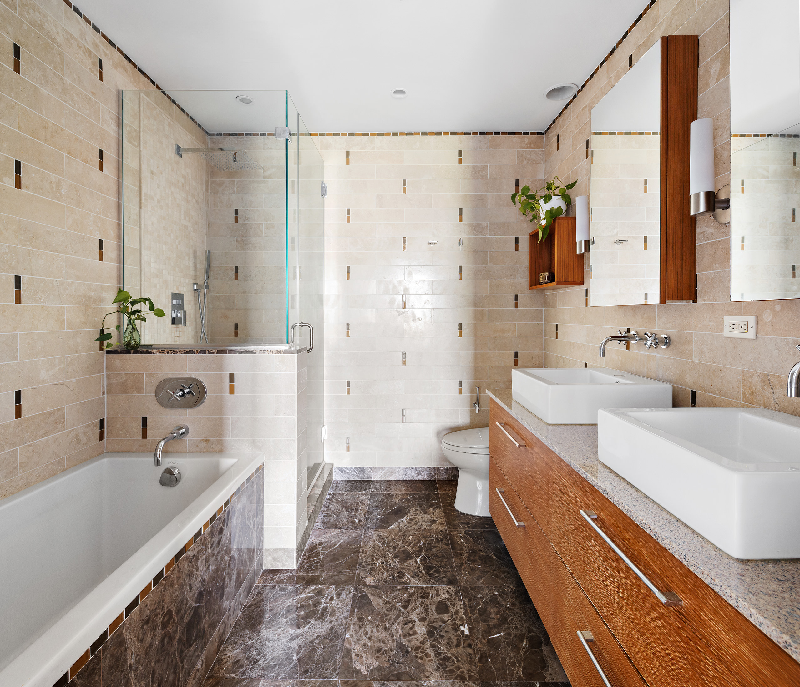 500 4th Avenue, Unit 4O Brooklyn, NY 11215 - Photo 5 of 6 Gallery Image 5